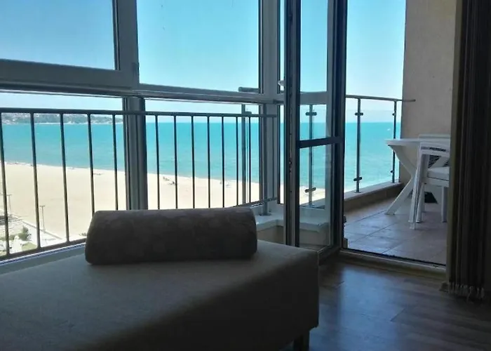 Panoramic Sea View At The Apartmán *