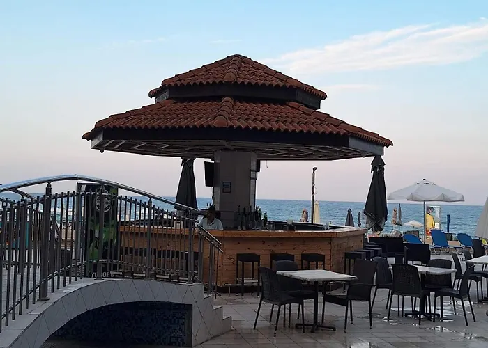 Panoramic Sea View At The Apartmán Obzor